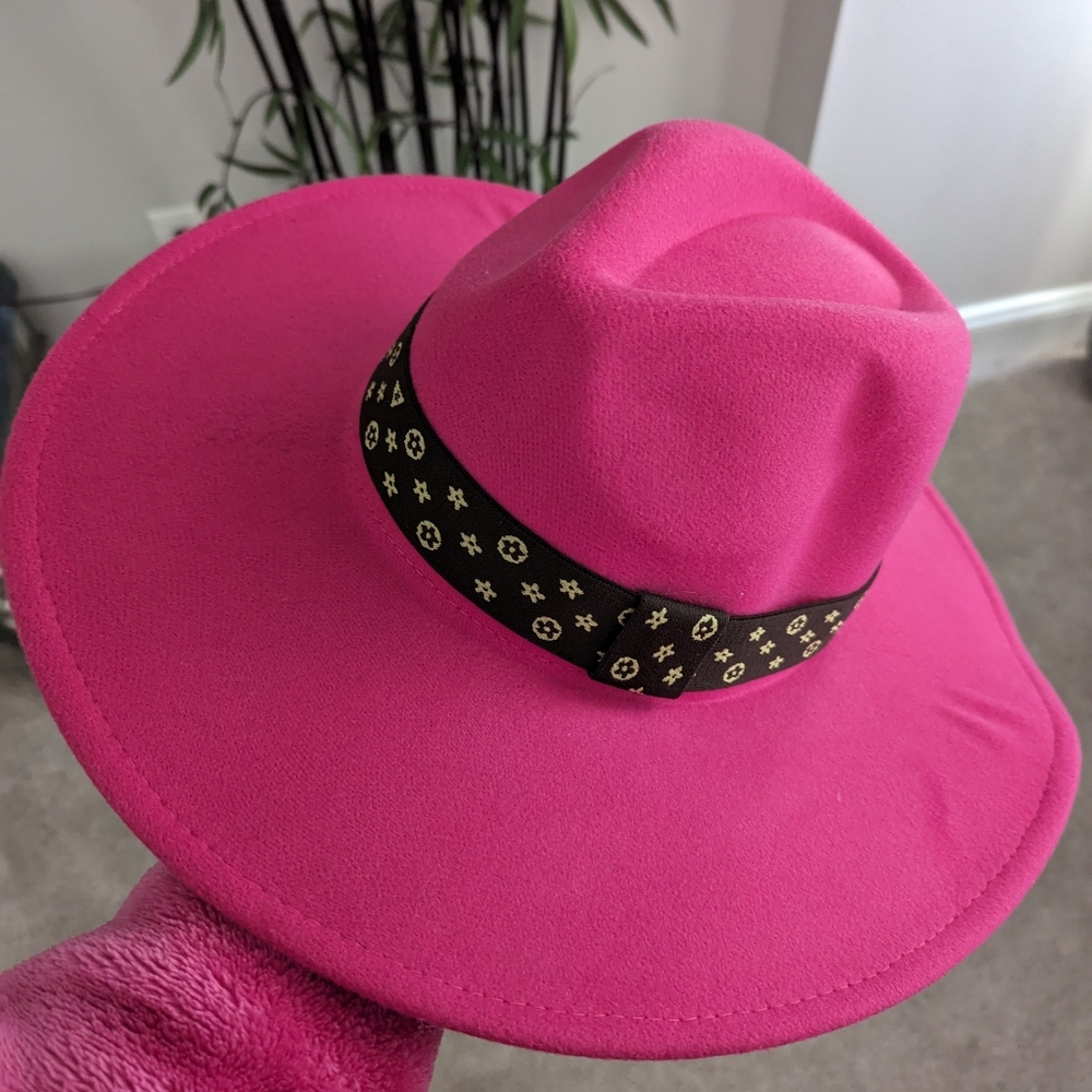 Pink Wide-Brim Hat with Patterned Band